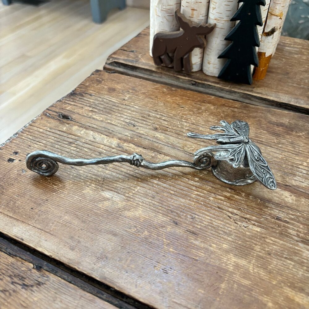 Dragonfly Metal Candle Extinguisher